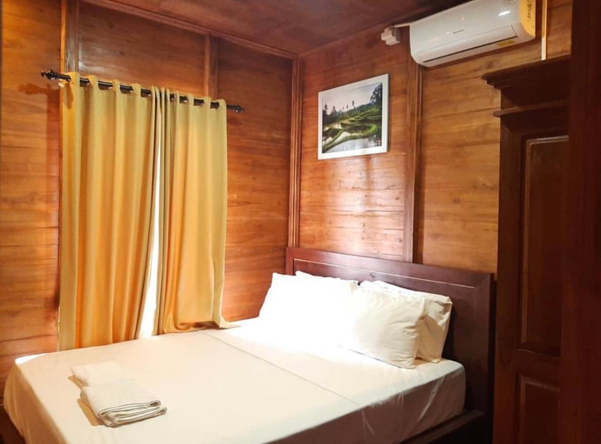 Lovina Grand Raka Homestay מראה חיצוני תמונה
