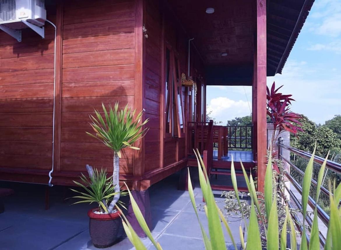 Lovina Grand Raka Homestay מראה חיצוני תמונה
