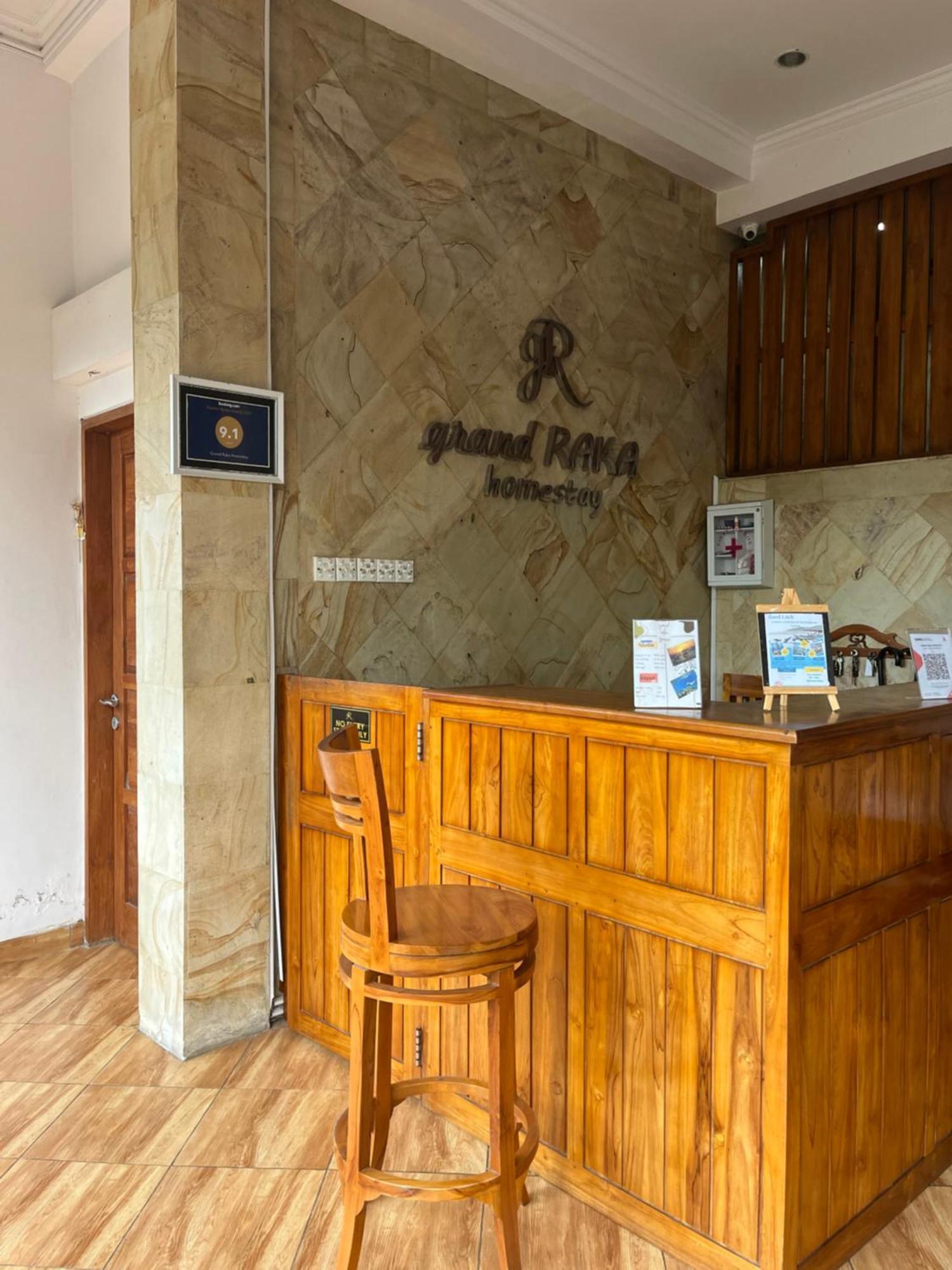 Lovina Grand Raka Homestay מראה חיצוני תמונה