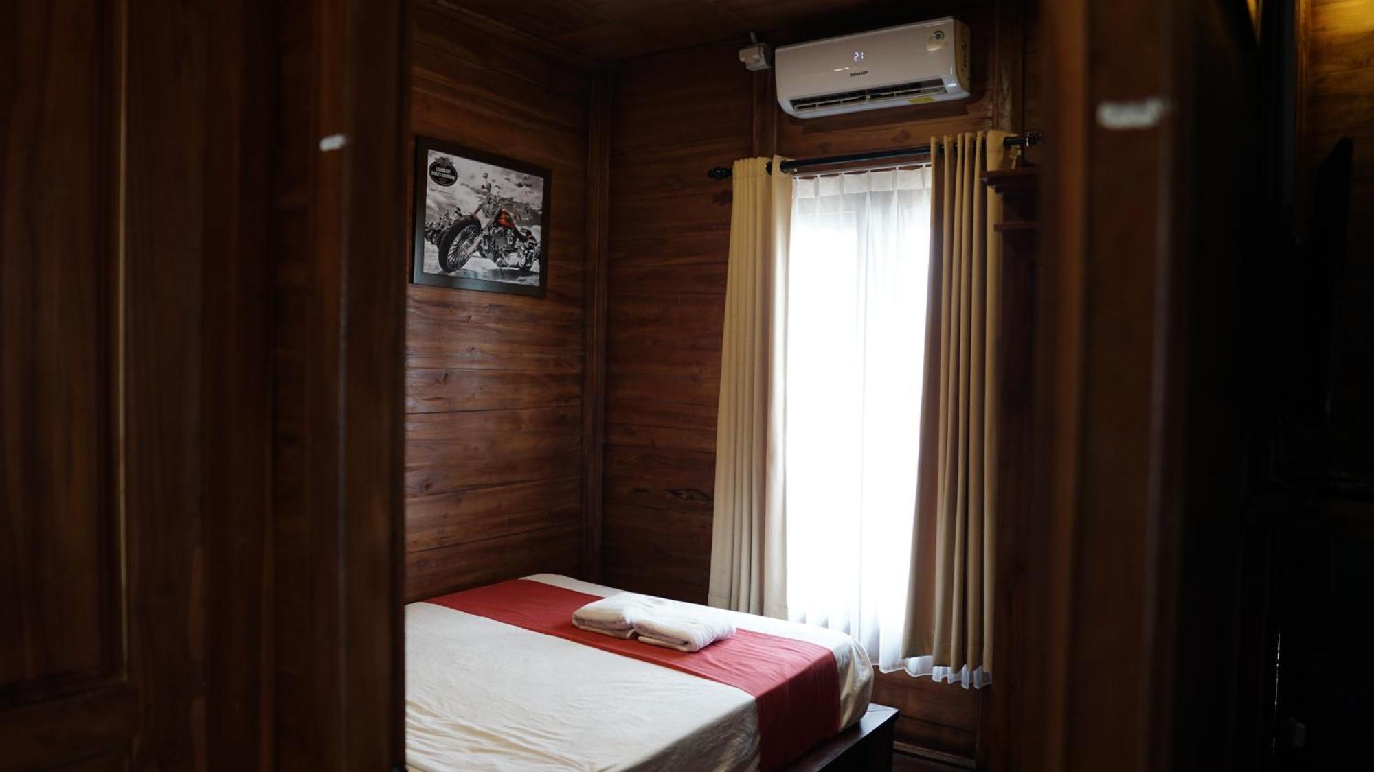 Lovina Grand Raka Homestay מראה חיצוני תמונה