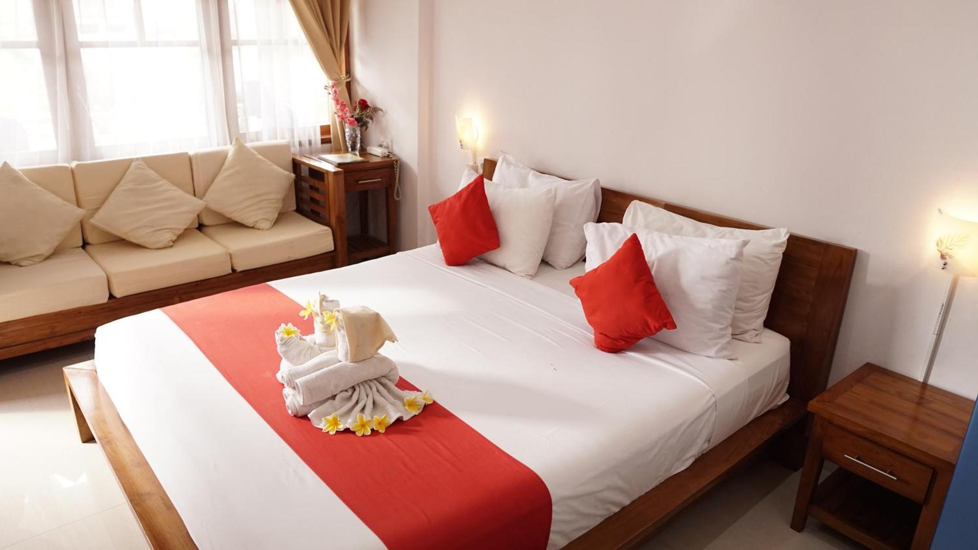 Lovina Grand Raka Homestay מראה חיצוני תמונה